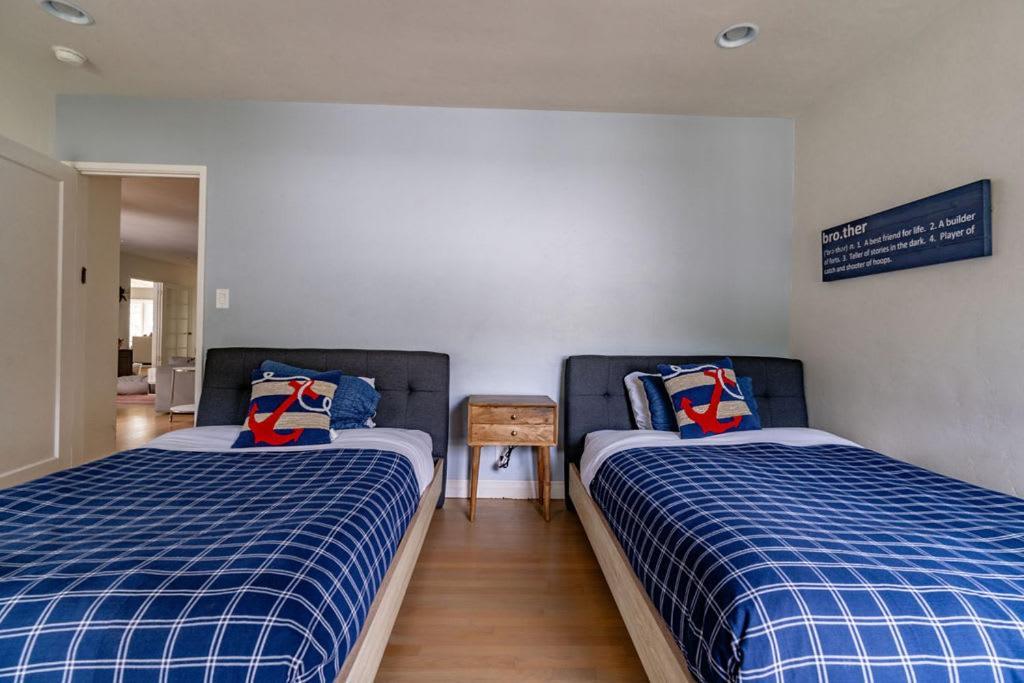 Walk To Stunning Views La Jolla Shores