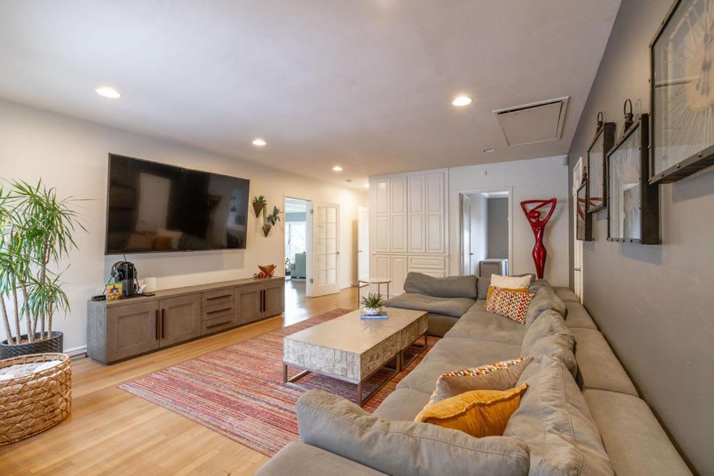 Walk To Stunning Views La Jolla Shores Holiday home